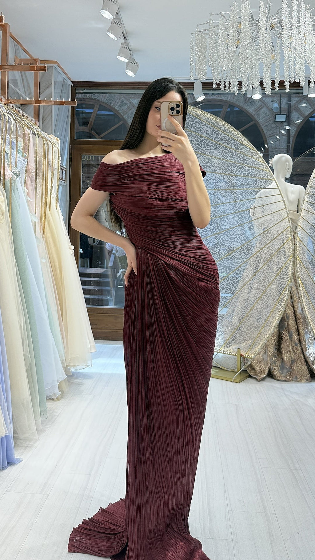 Lily Abiye Bordo