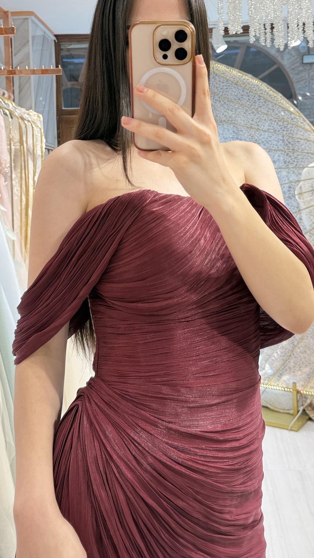 Lara Abiye